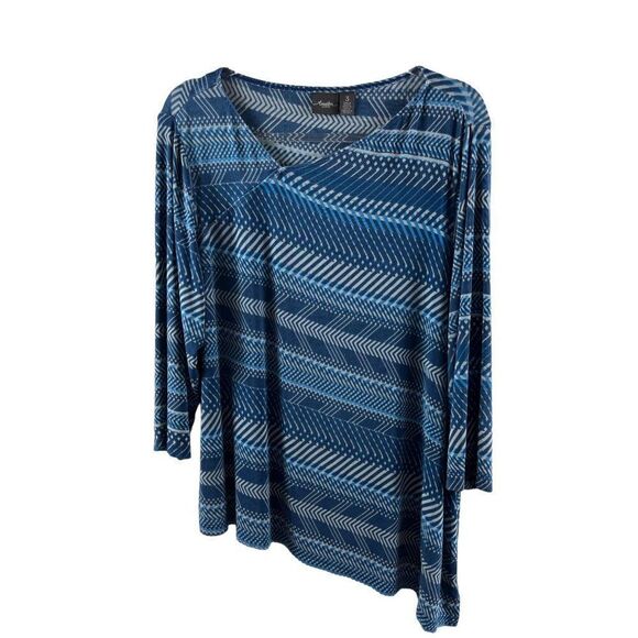 Chico's Travelers Classic Slinky Knit Acetate Sky Weaves Asymmetrical Top 3 XL - Picture 2 of 13